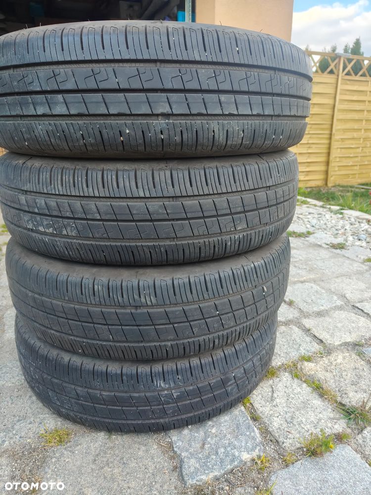 4x Opony letnie Goodyear EfficientGrip Performance 2 87H - 1