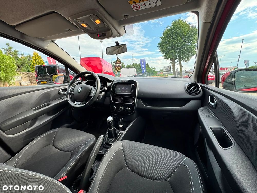 Renault Clio - 22