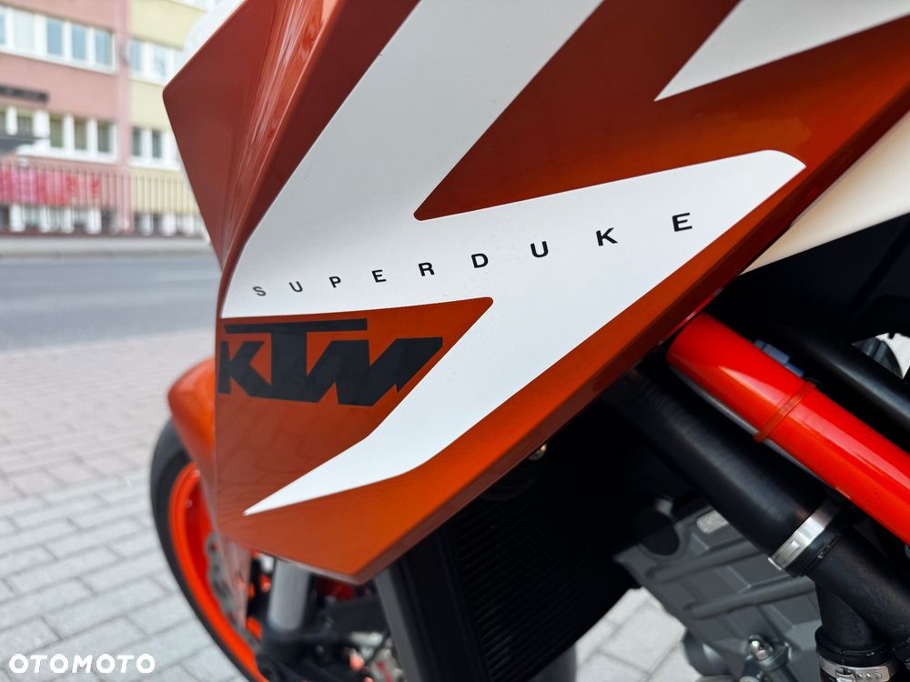 KTM Super Duke - 13