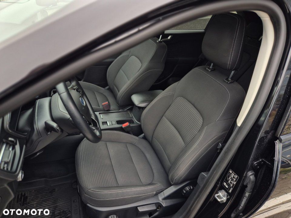 Ford Kuga - 15
