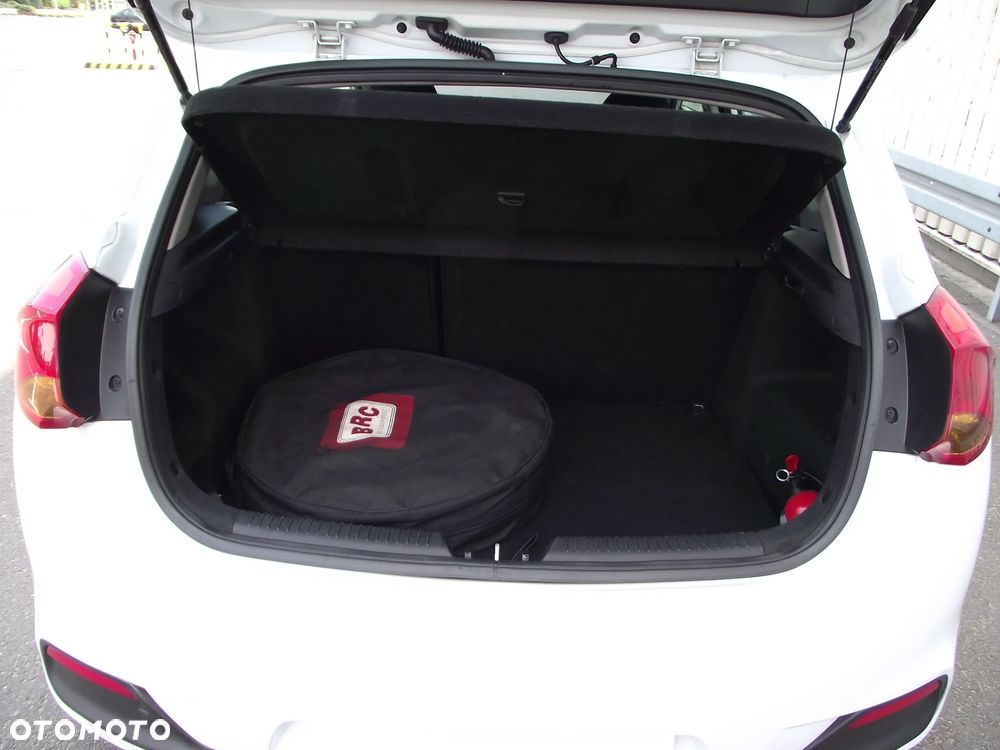 Kia Ceed 1.4 S - 29