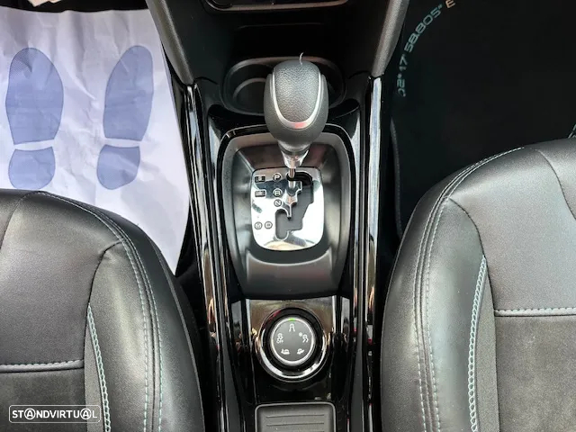 Peugeot 2008 PureTech 110 GPF Stop&Start EAT6 Crossway - 9