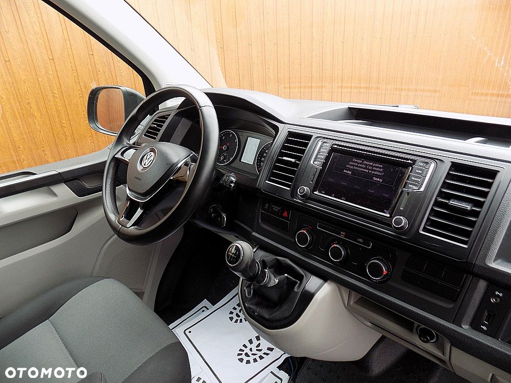 Volkswagen Transporter - 14