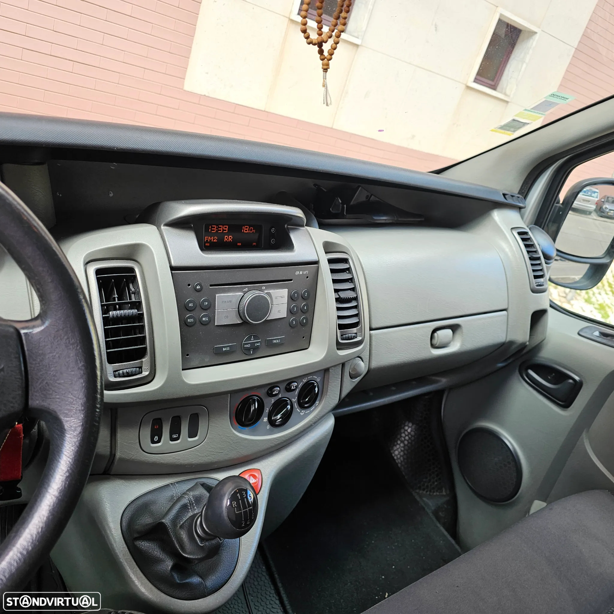 Opel Vivaro 2.0 CDTi L1H1 2.7T 6L - 23