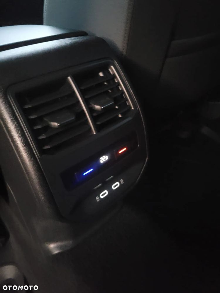 Seat Leon 2.0 TDI DPF DSG FR - 11