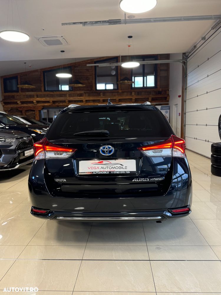 Toyota Auris 1.8 VVT-i Automatik Team Deutschland - 39