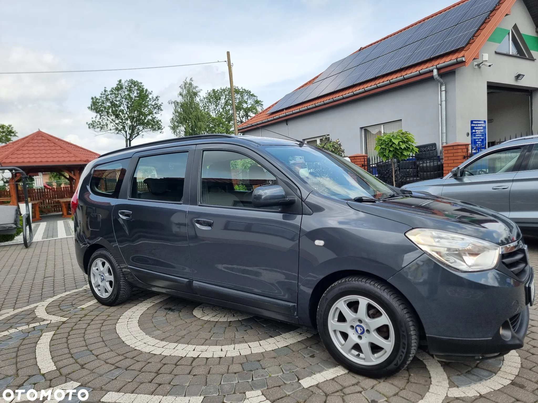 Dacia Lodgy 1.6 Ambiance - 27