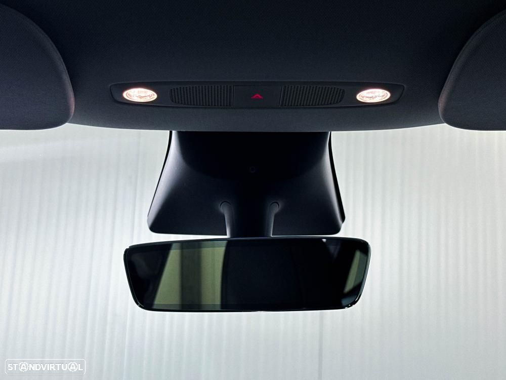 Tesla Model Y Long Range Dual Motor AWD - 25