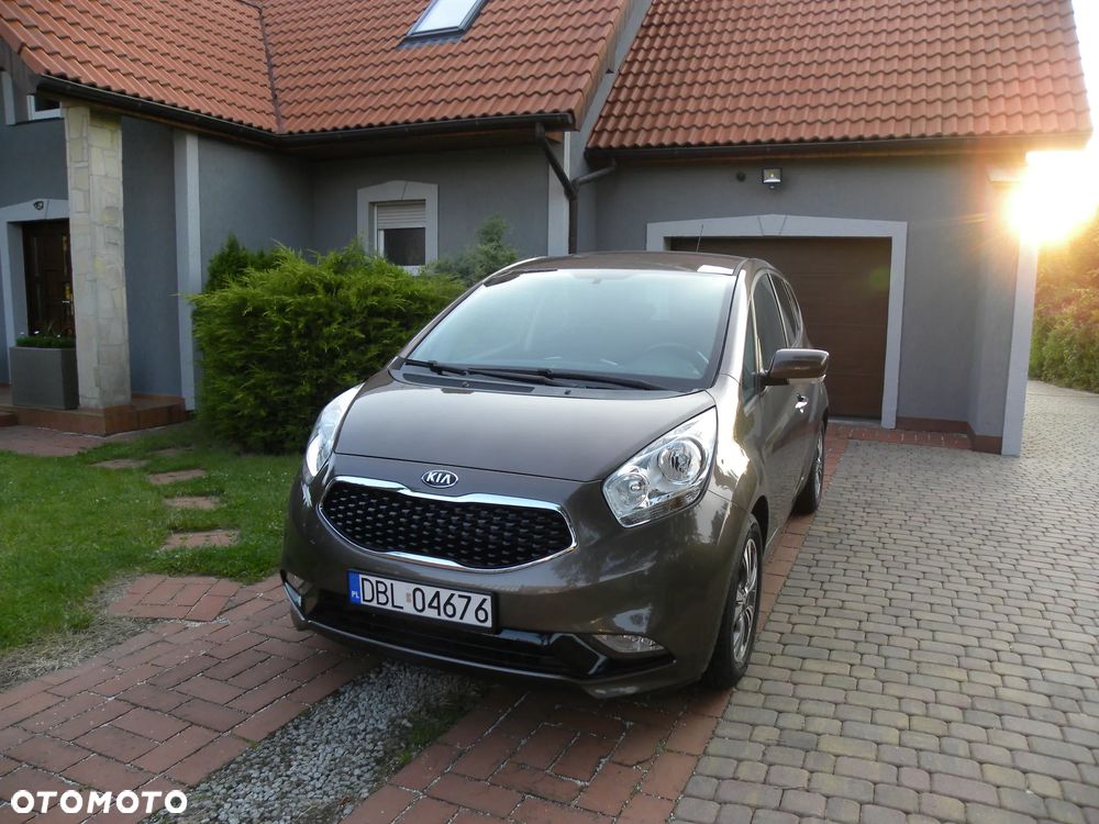 Kia Venga - 4