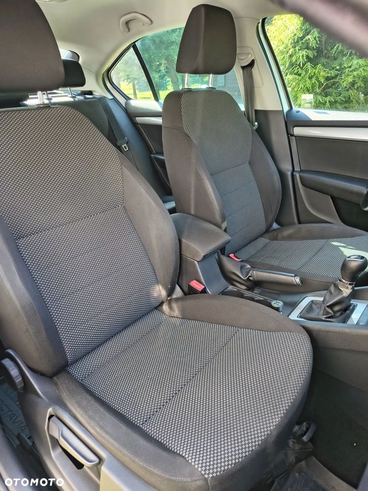 Skoda Octavia 1.4 TSI Elegance - 25