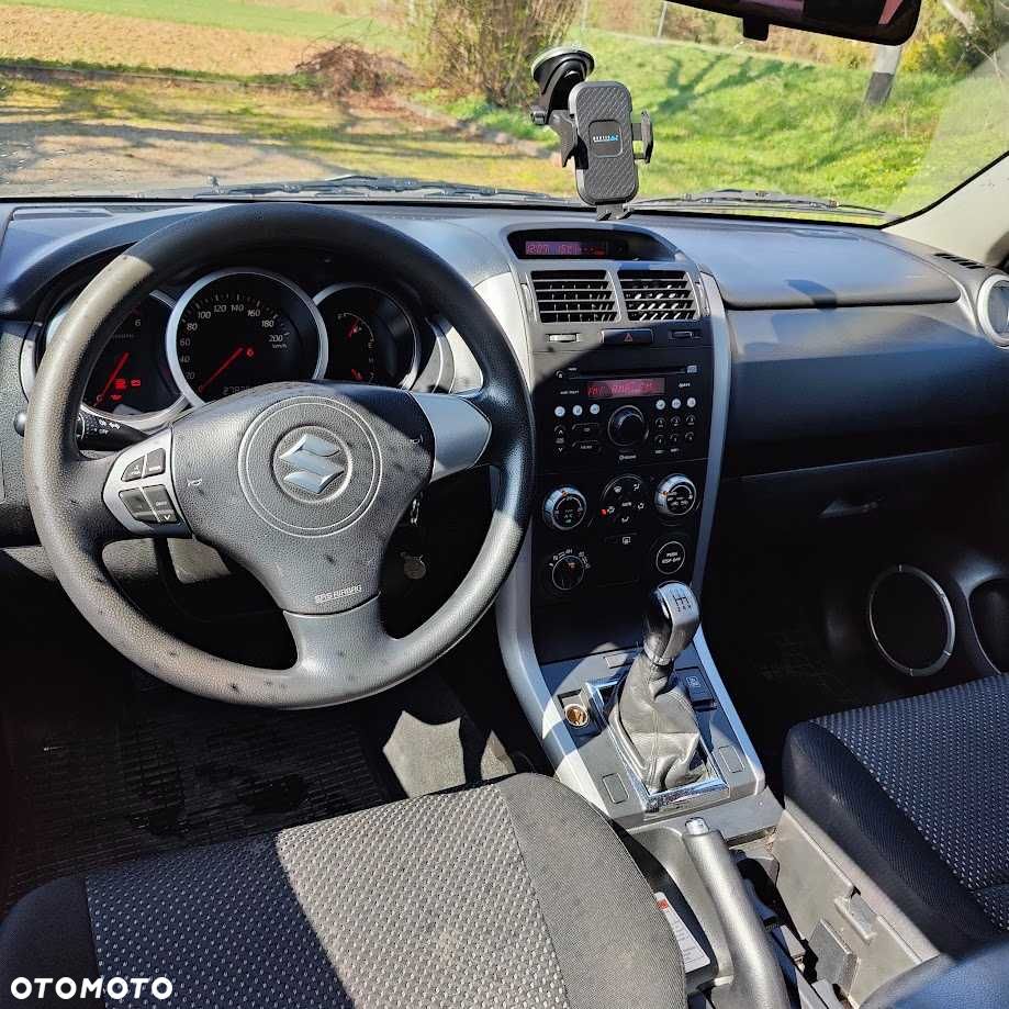 Suzuki Grand Vitara - 5