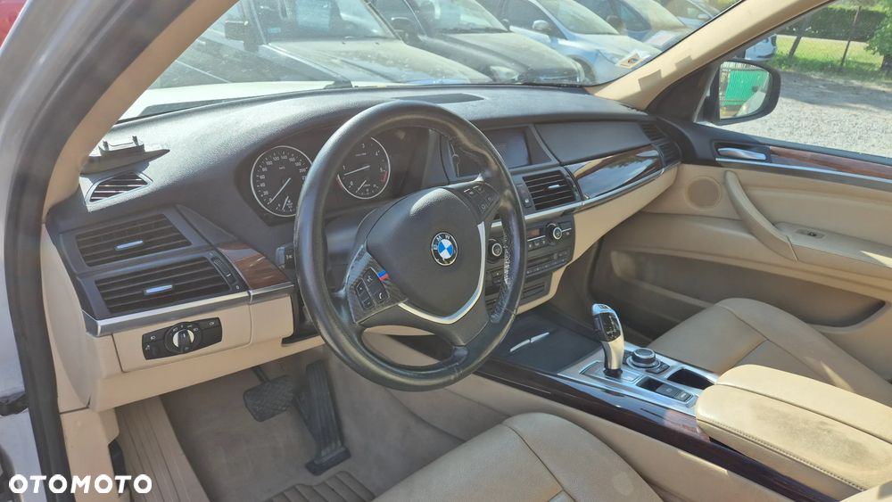 BMW X5 xDrive30d - 12
