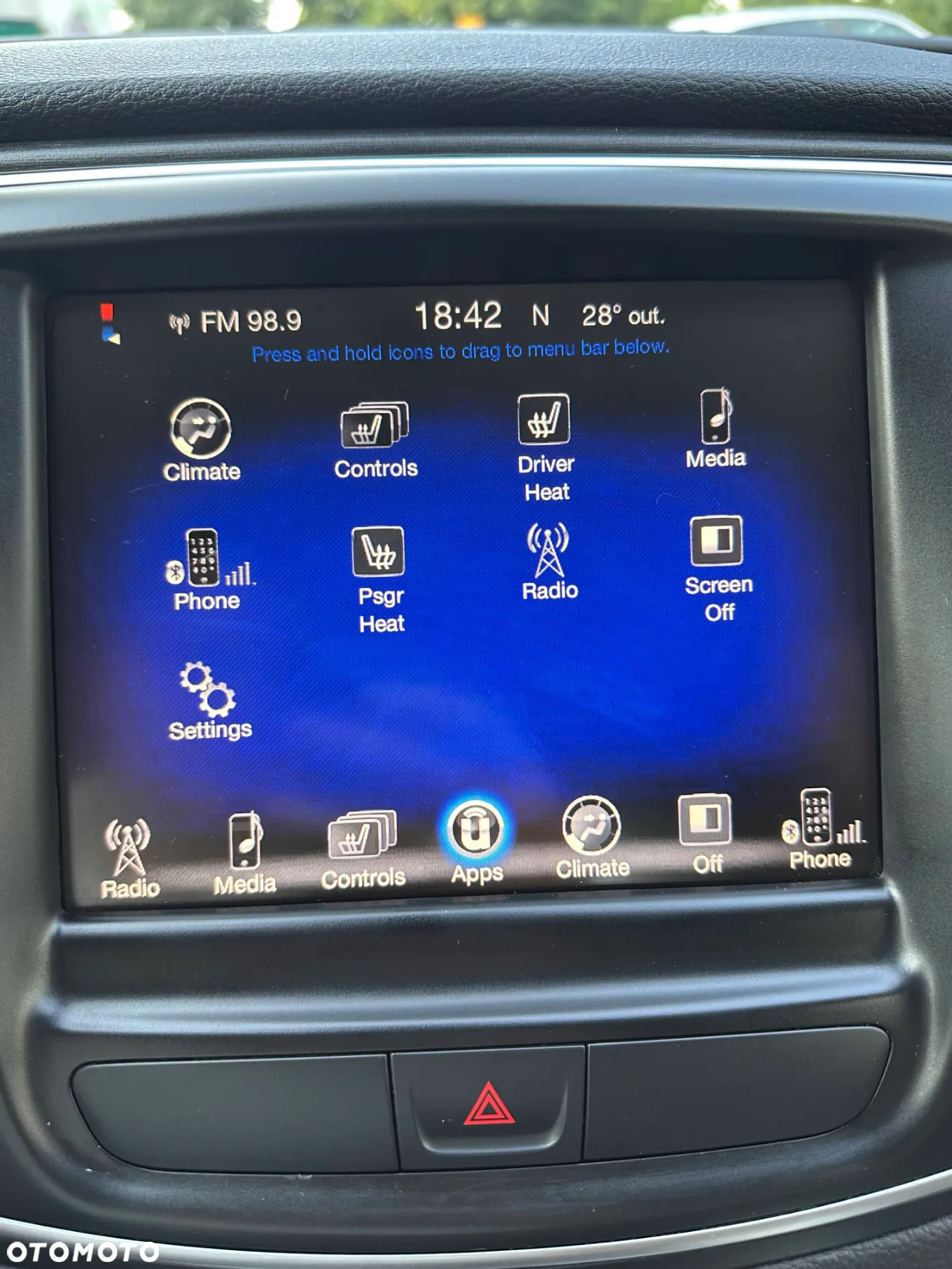 Chrysler 200 - 27