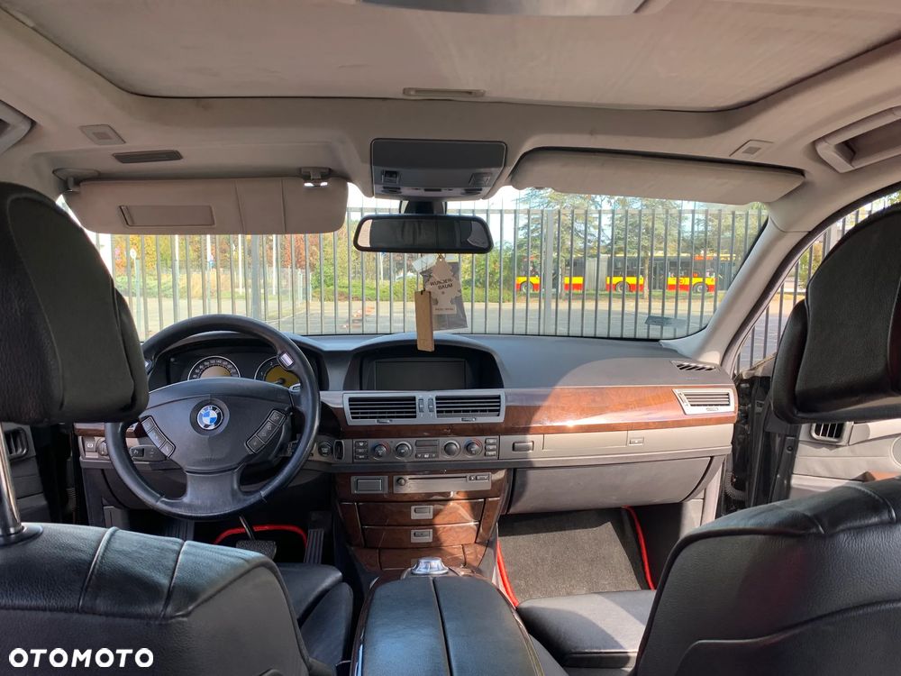 BMW Seria 7 730d - 13
