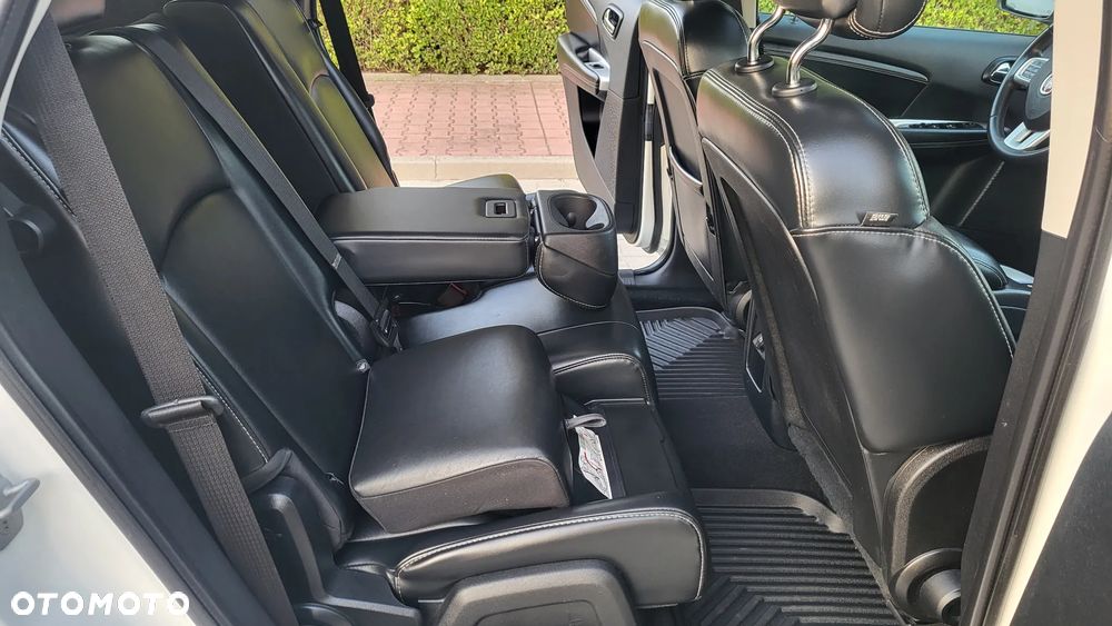 Fiat Freemont 2.0 Multijet 16V DPF Automatik Allrad Lounge - 12