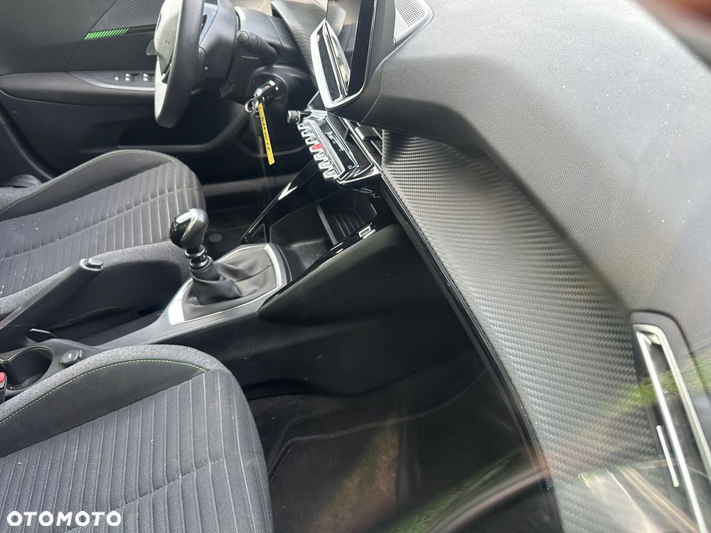 Peugeot 2008 PureTech 100 Active - 12