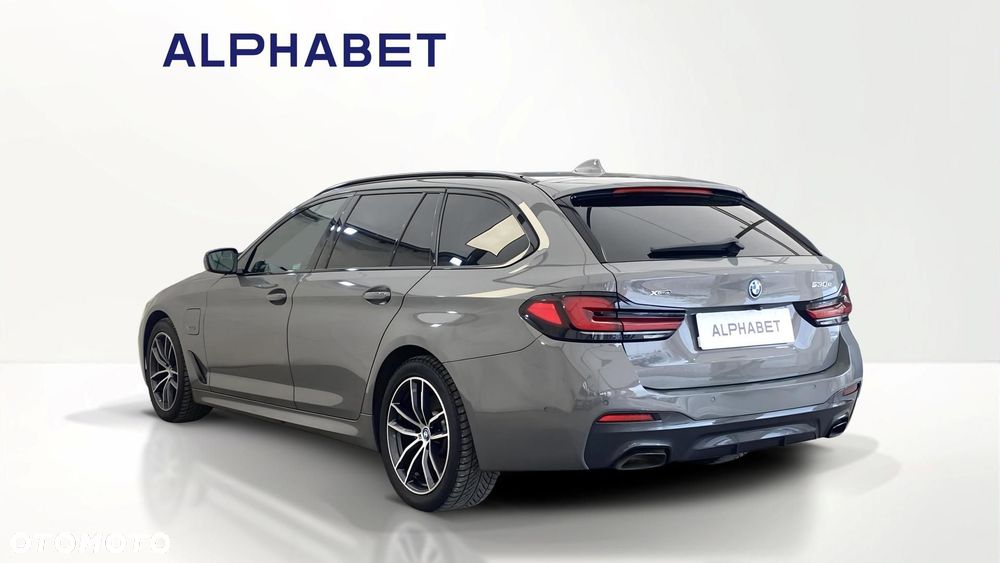 BMW Seria 5 530e xDrive - 3