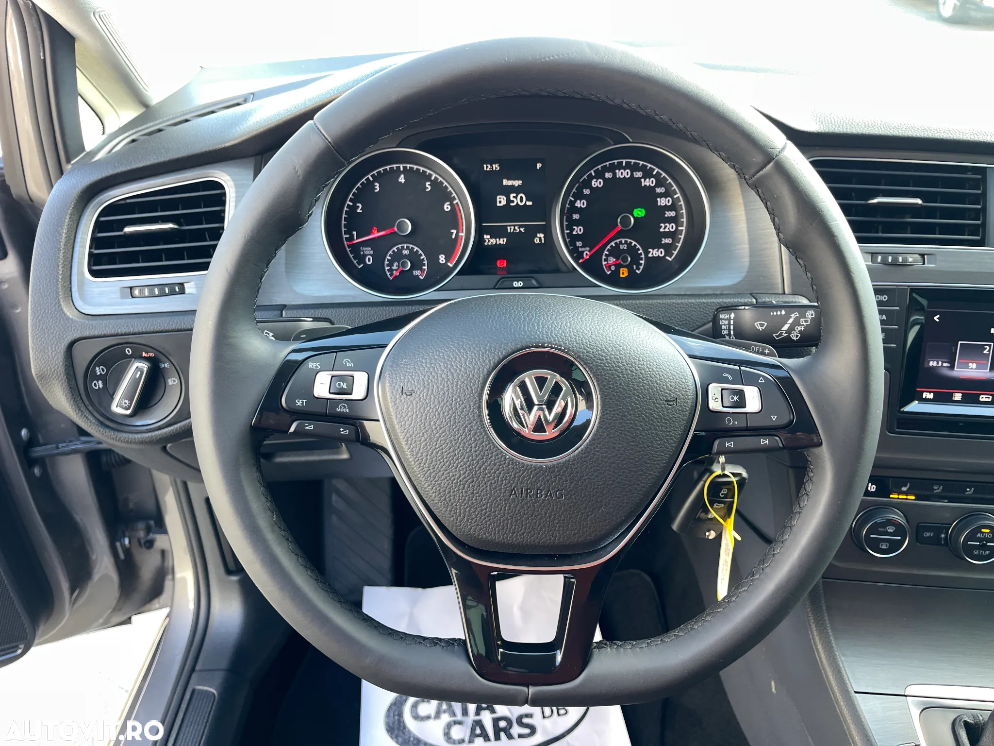 Volkswagen Golf 1.4 TSI DSG Comfortline - 38