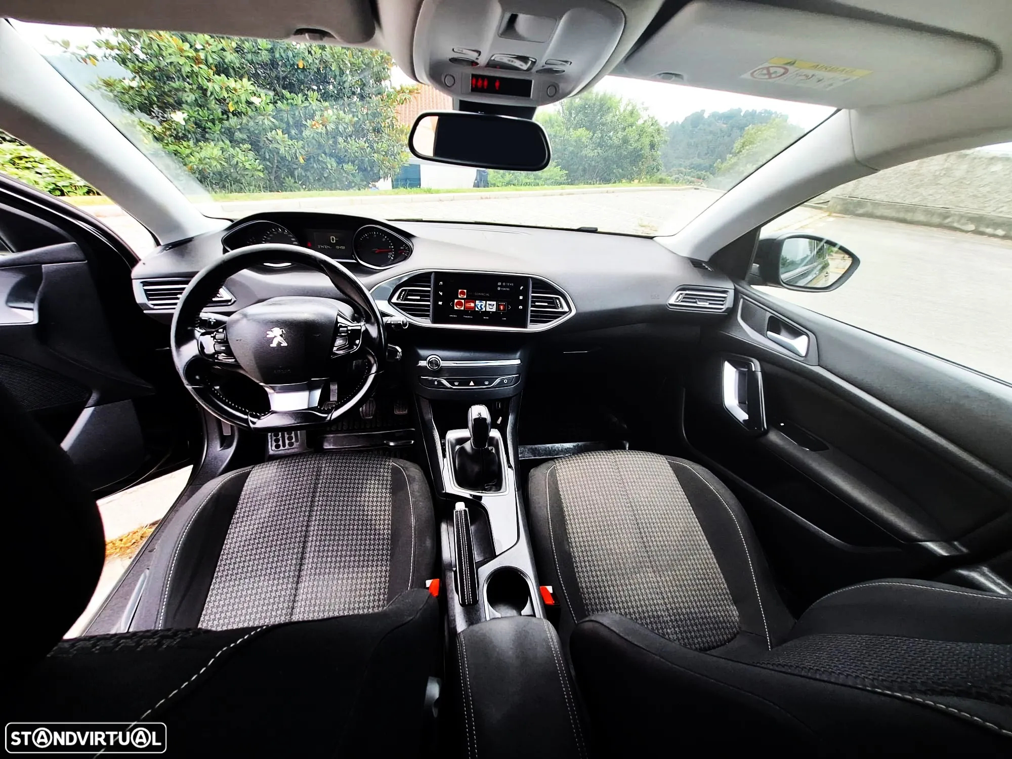 Peugeot 308 SW - 12