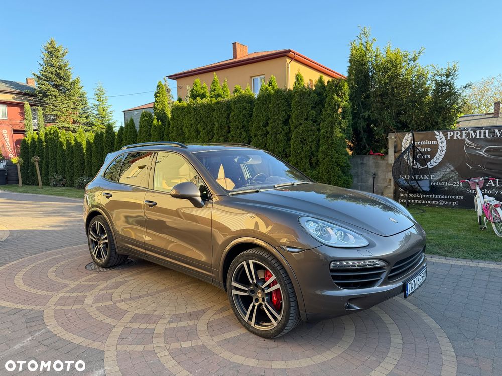 Porsche Cayenne S Diesel - 9