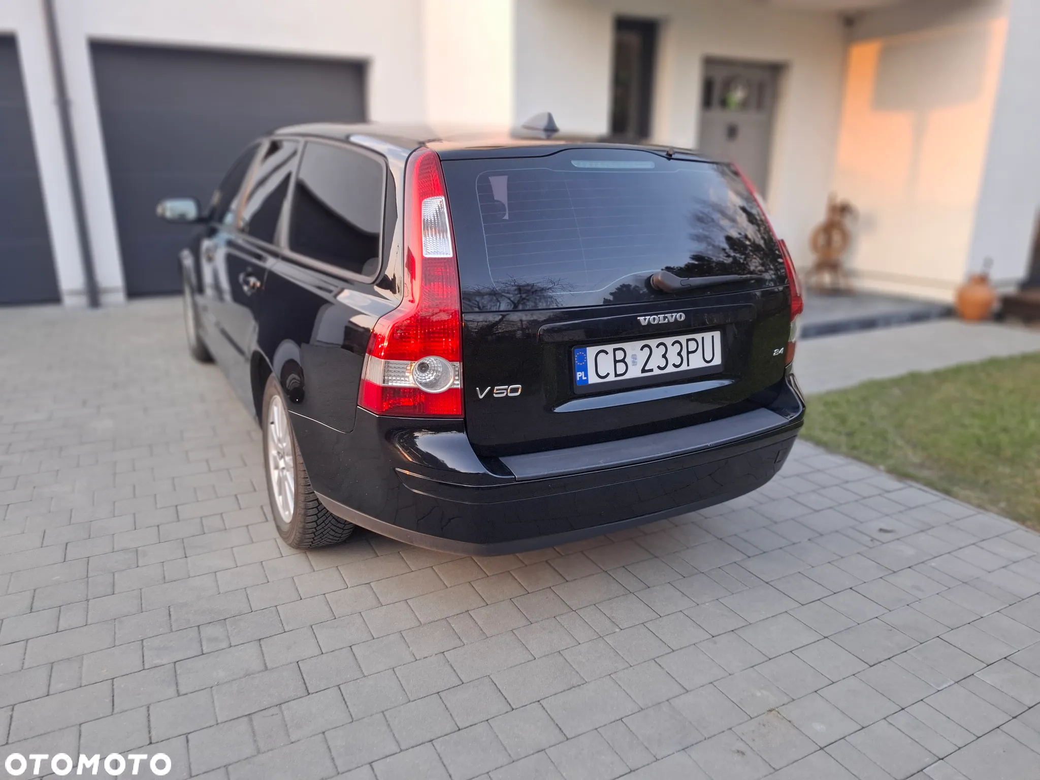 Volvo V50 2.4 - 8