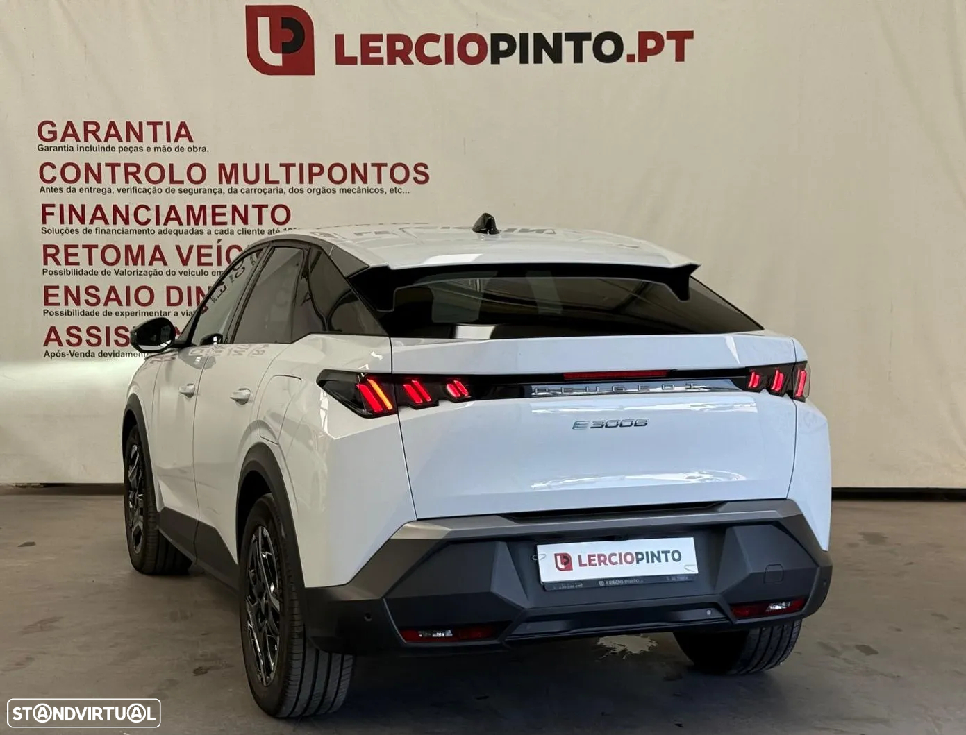 Peugeot E-3008 73 kWh Allure - 3