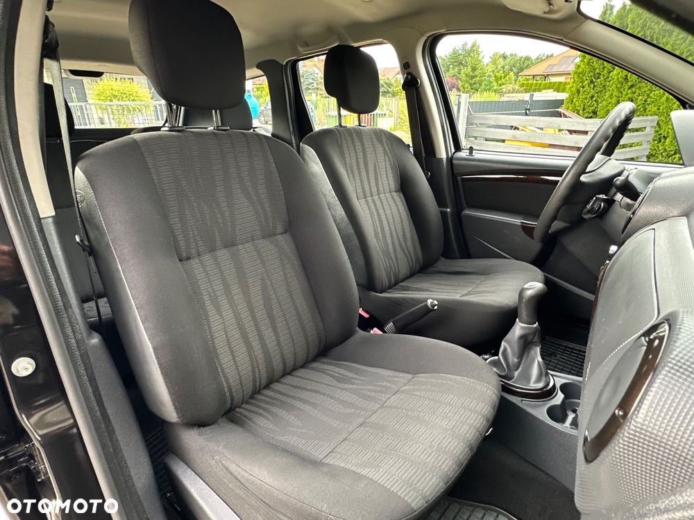 Dacia Duster 1.6 16V 105 4x2 Prestige - 24