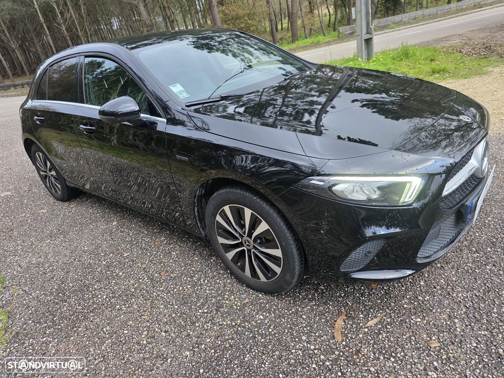 Mercedes-Benz A 250 e Progressive - 38