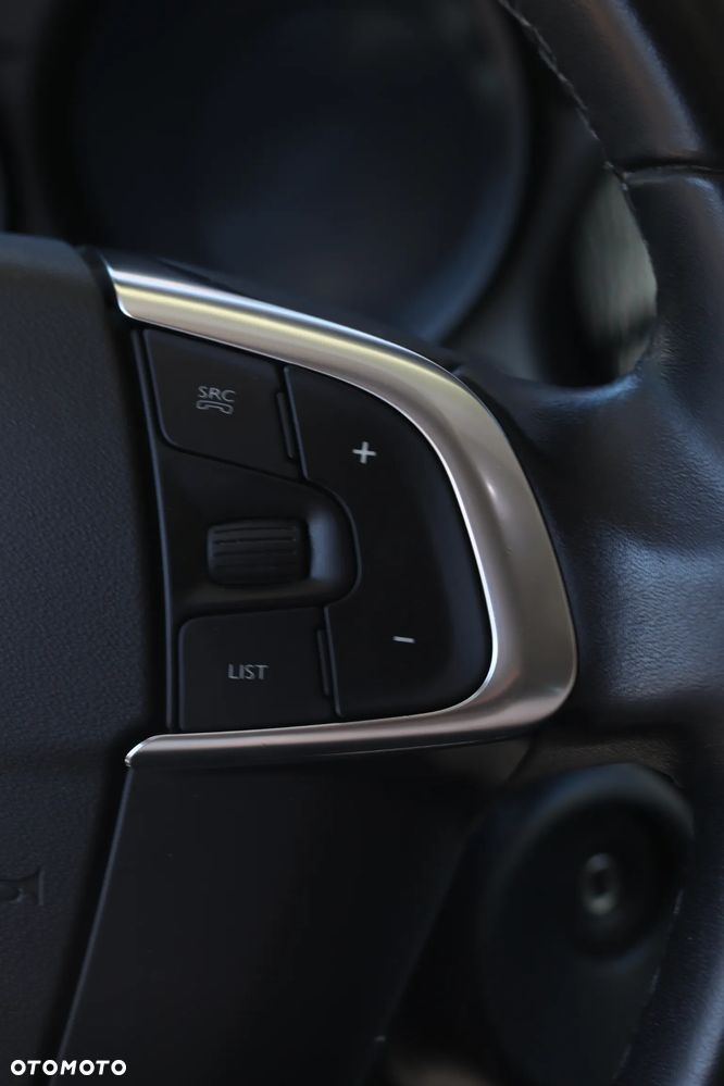 Citroën C4 PureTech e-THP 130 Selection - 12