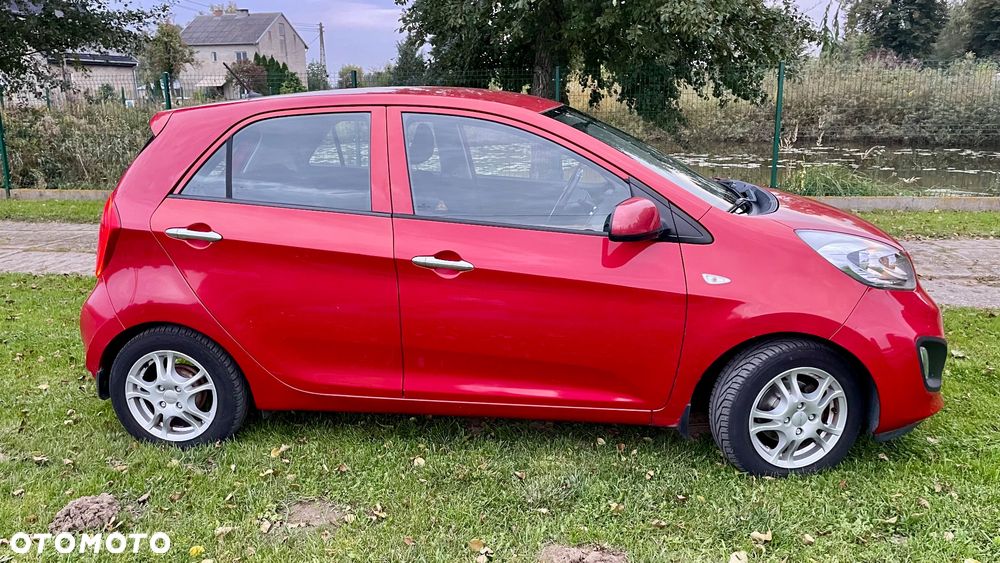 Kia Picanto 1.0 L - 4