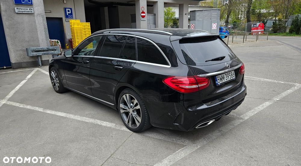 Mercedes-Benz Klasa C 250 (BlueTEC) d 7G-TRONIC AMG Line - 4