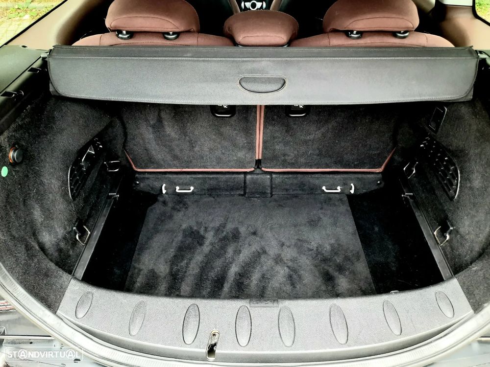 MINI Clubman Cooper D - 10