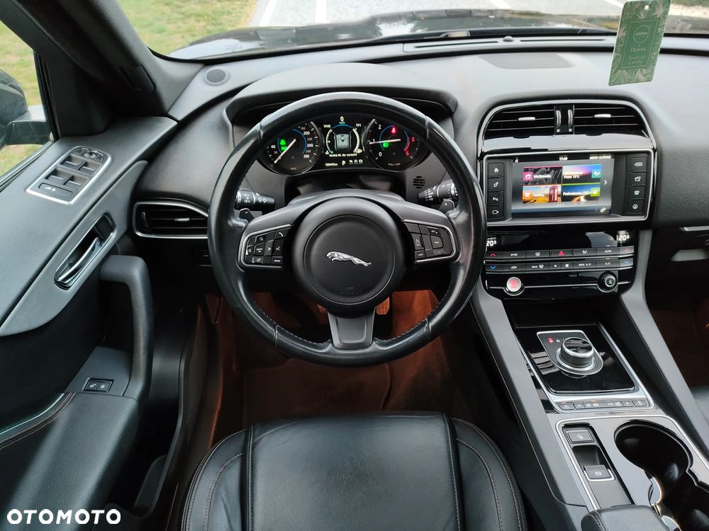 Jaguar F-Pace 2.0 i4D AWD Portfolio - 30