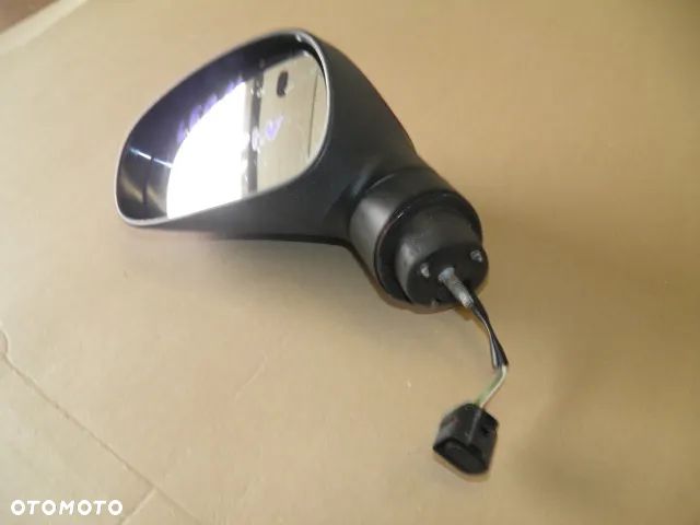 LUSTERKO LEWE SEAT LEON II 5 PIN 2006r 2010r - 11