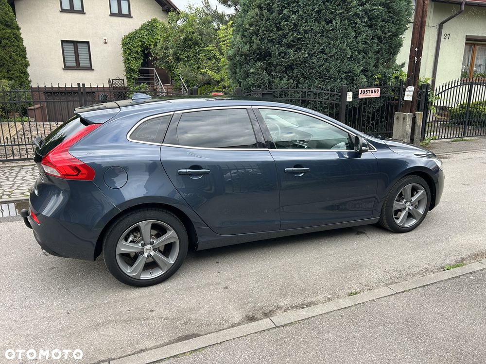 Volvo V40 D3 Drive-E Inscription - 9