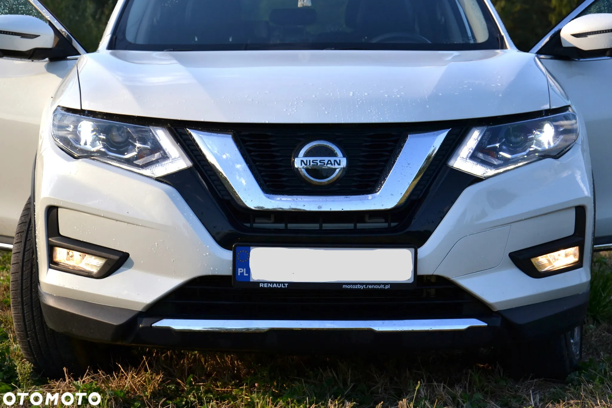 Nissan Rogue - 16