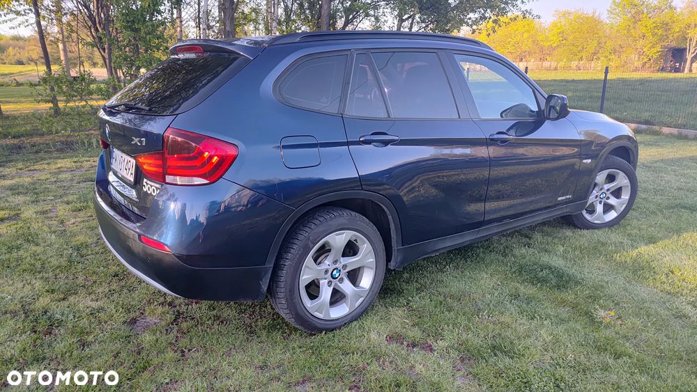 BMW X1 sDrive18d Sport Line - 11