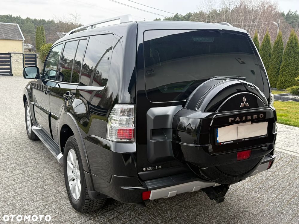 Mitsubishi Pajero 3.2 DID Instyle - 31