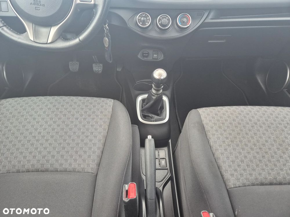 Toyota Yaris 1.33 VVT-i Style - 9