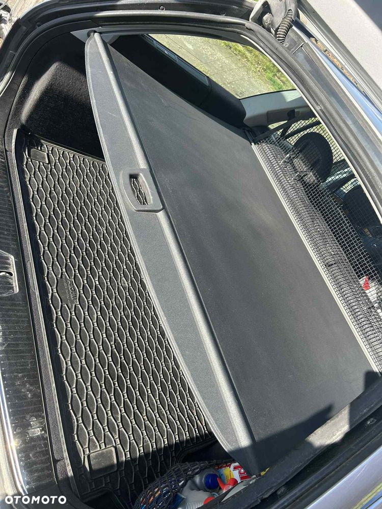 Mercedes-Benz Klasa E - 16