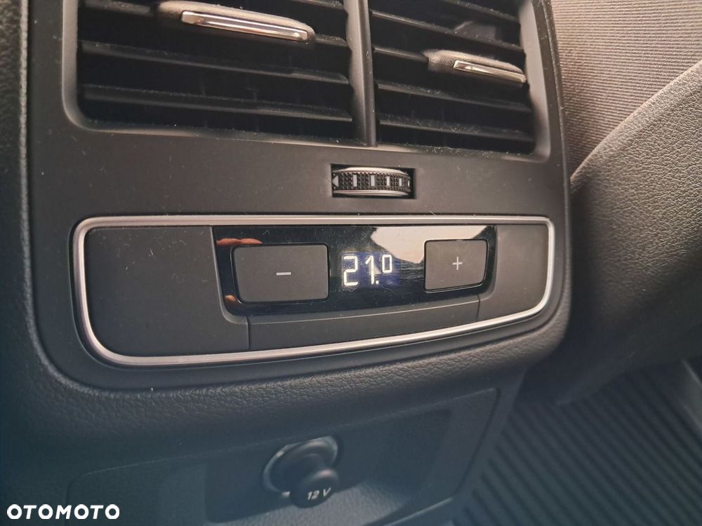 Audi A4 Limousine - 21