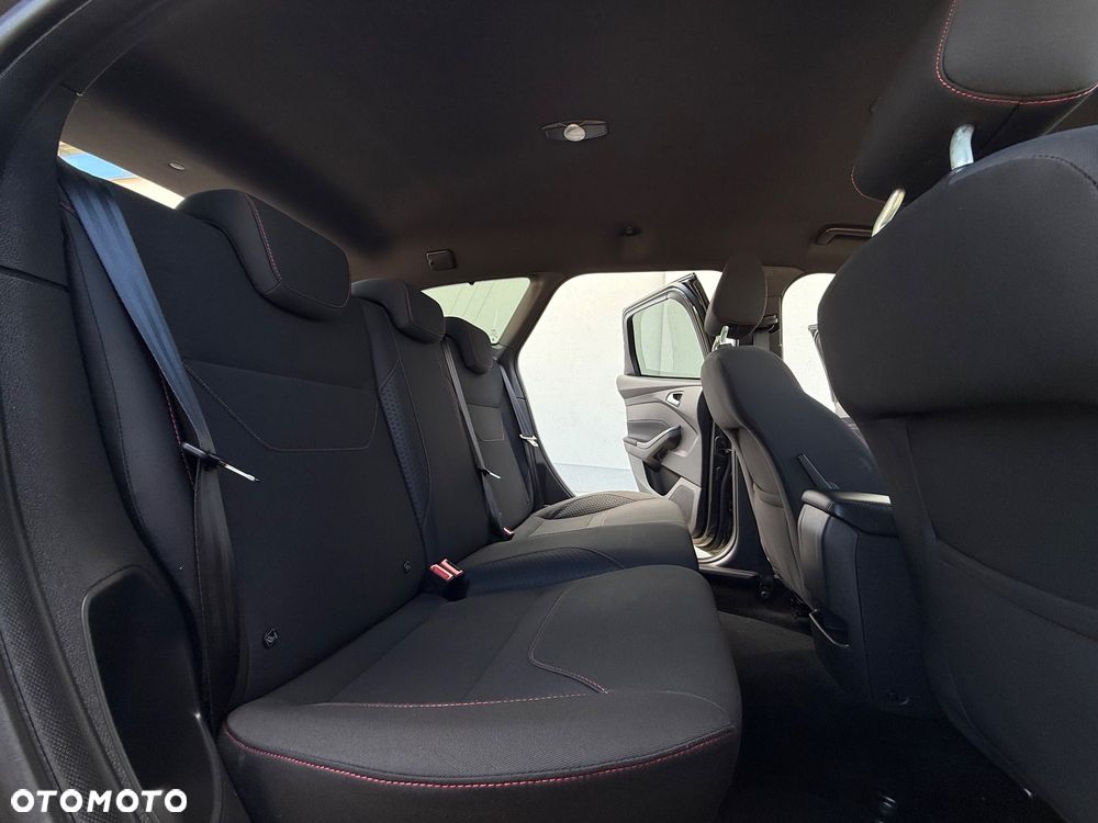 Ford Focus 1.0 EcoBoost ST-Line Black ASS - 25