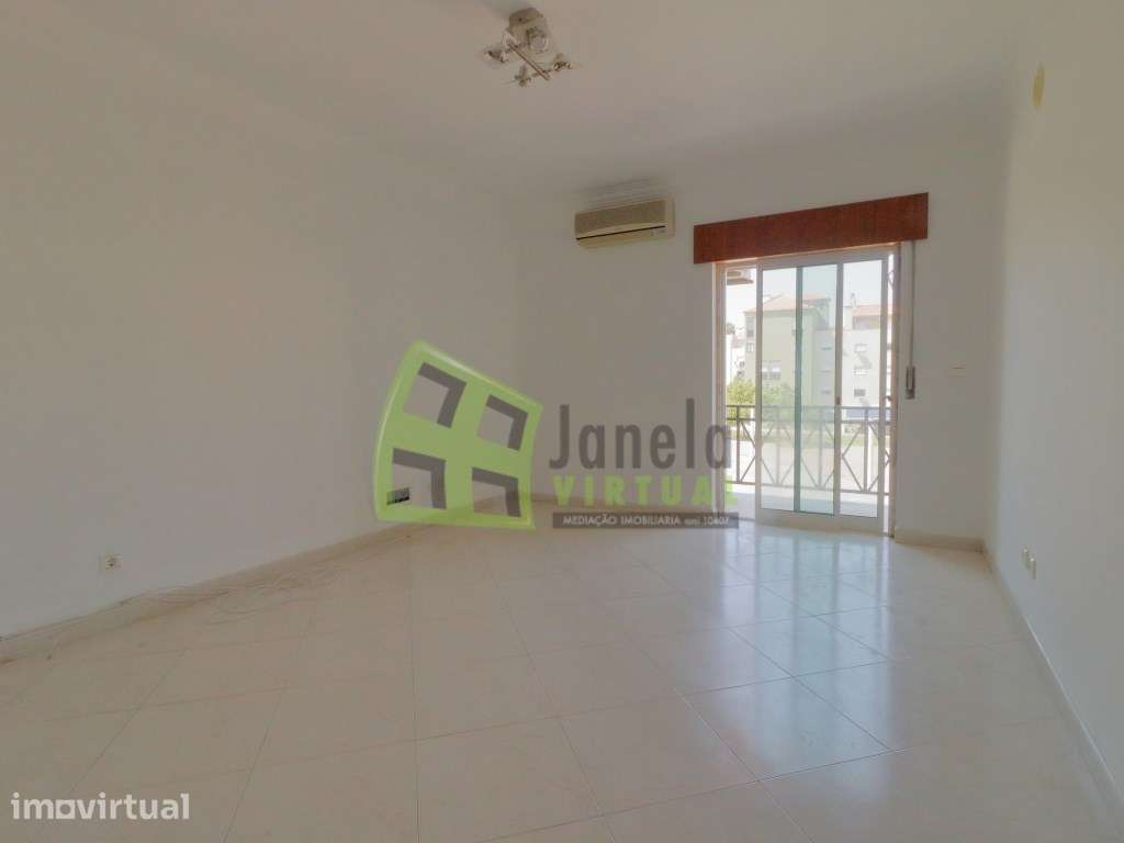 Apartamento T2 | Cova dos Vidros | Quinta do Conde - Grande imagem: 2/23