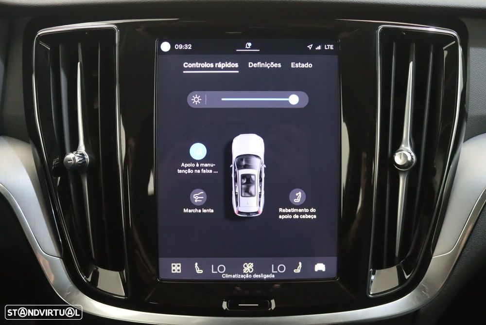 Volvo V60 2.0 T6 AWD TE Core - 25