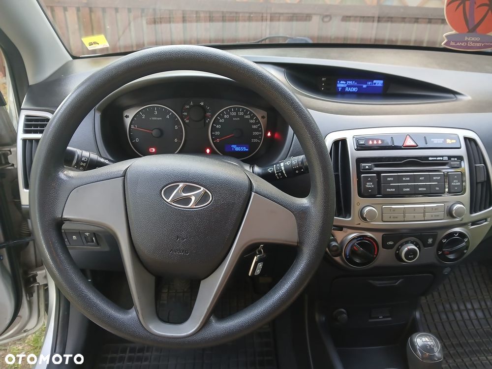 Hyundai i20 1.1 CRDi Classic + - 7