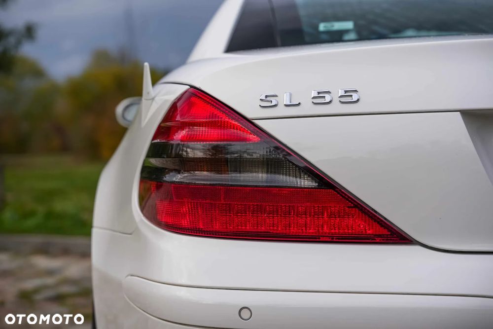 Mercedes-Benz SL - 13