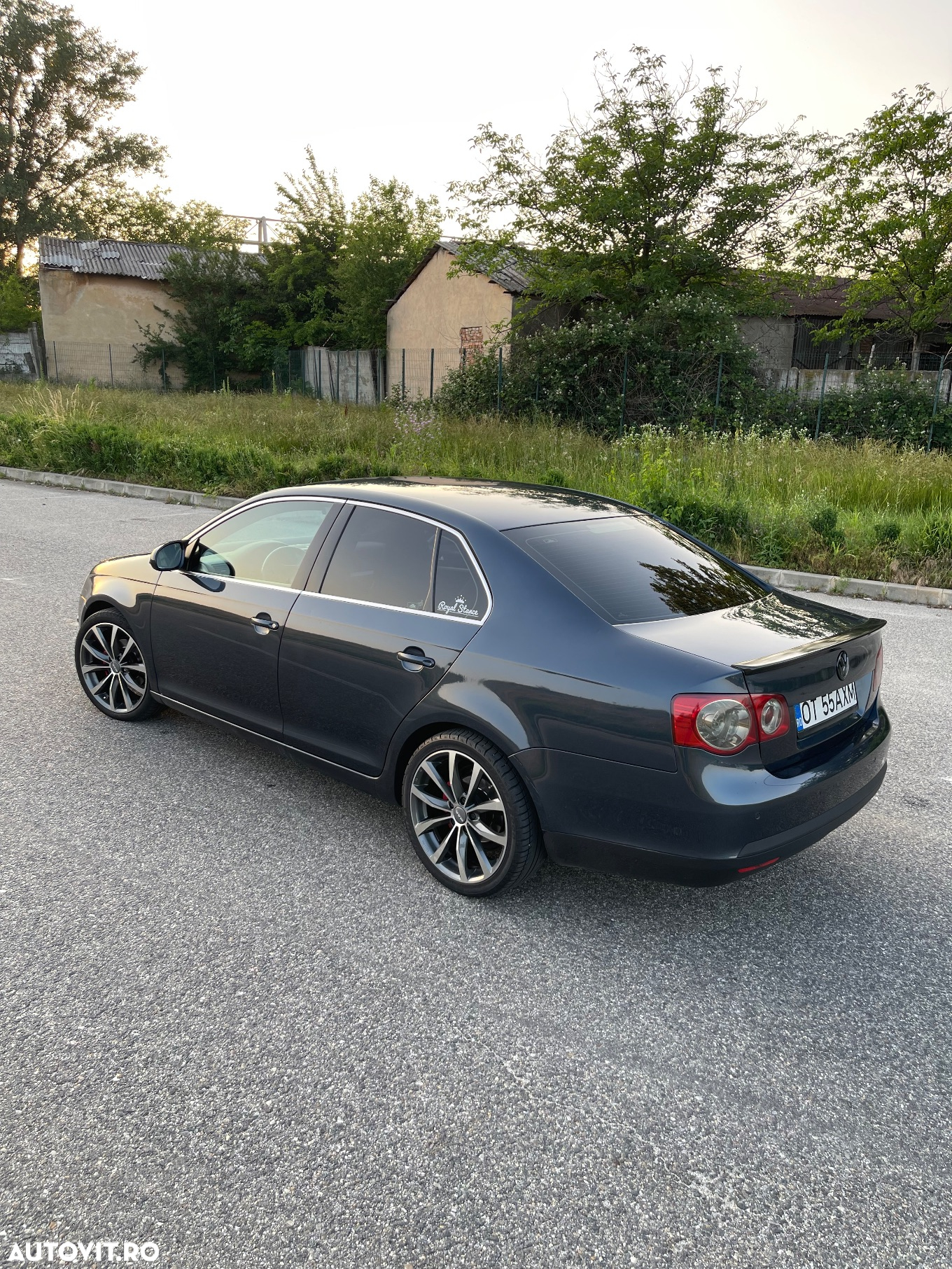 Volkswagen Jetta 1.9 TDI Comfortline - 3