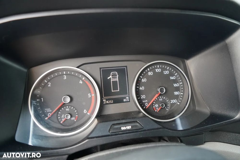 Volkswagen CRAFTER / CONTAINER / DHOLLANDIA LIFT / 2019 / TWIN / 3 LOCURI / - 38