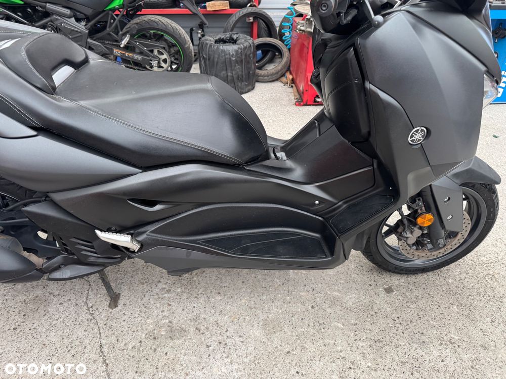 Yamaha X-max - 9