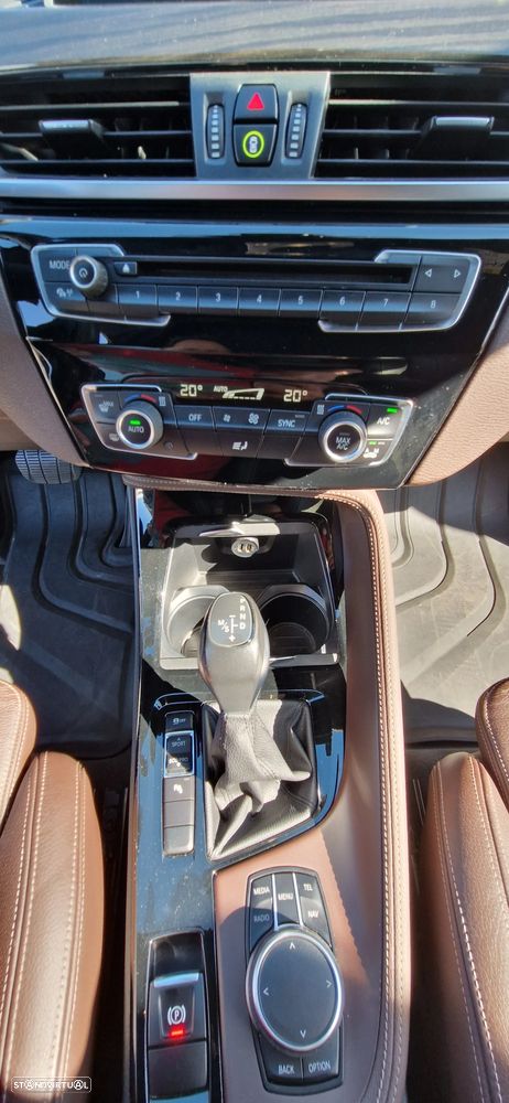 BMW X1 20 d sDrive Auto Pack M - 8